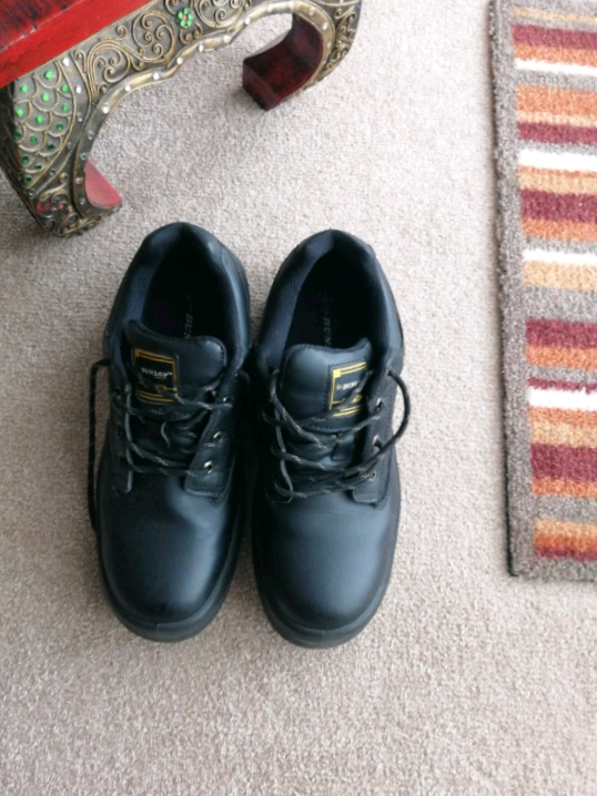 dunlop kansas mens safety shoes